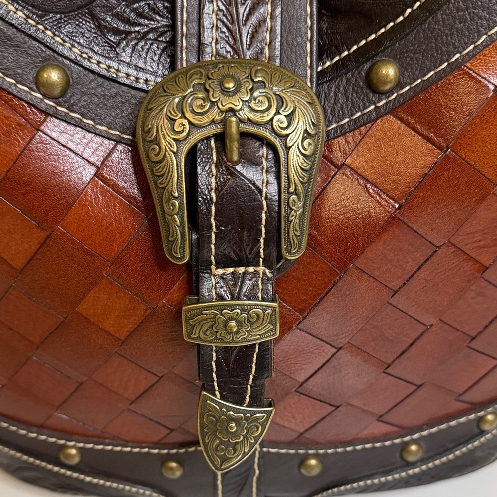American West Two Tone Quilted Brown Woven Shoulder Bag - Picture 3 of 16